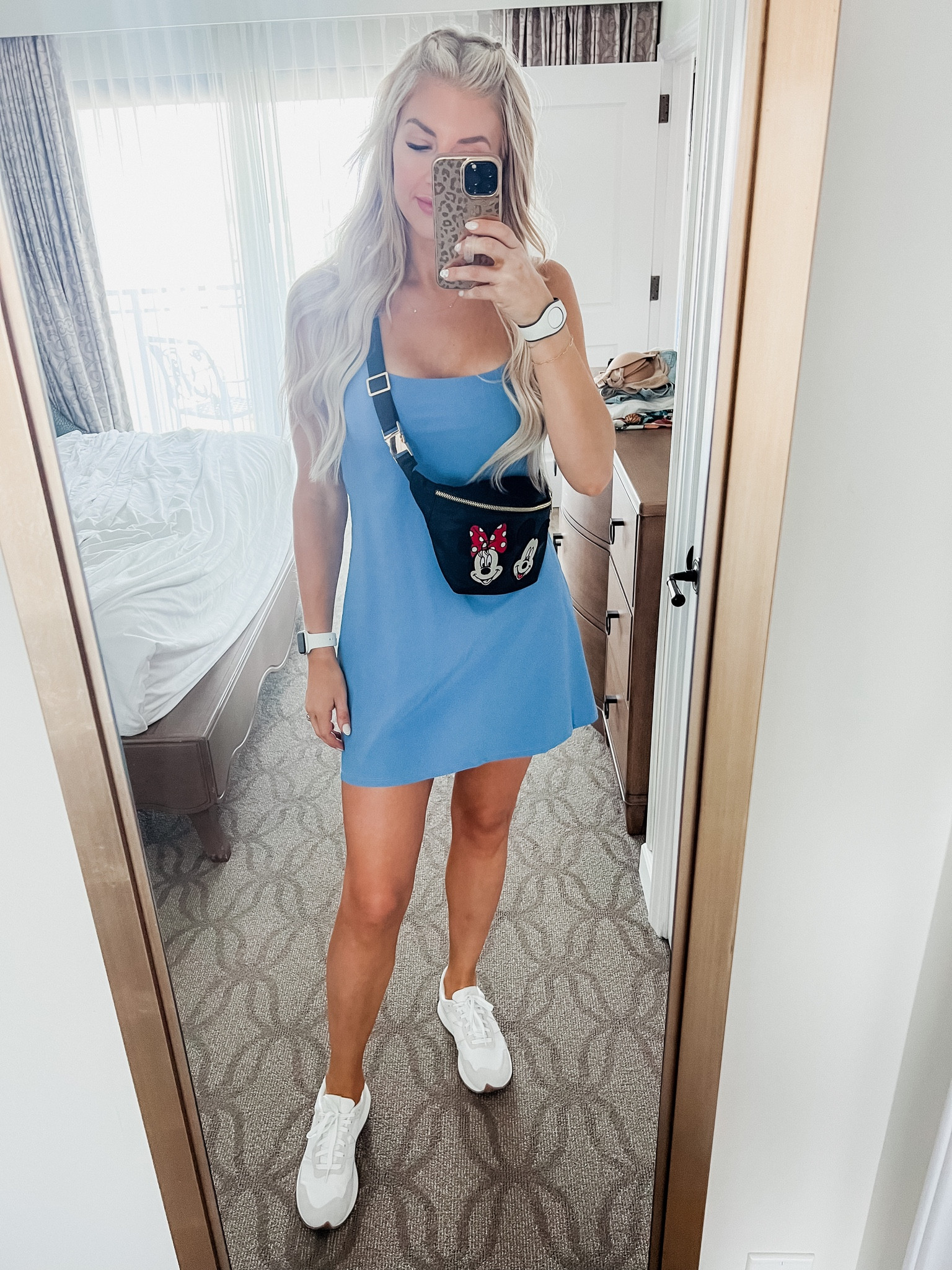 Abercrombie dress size medium tall, new balance sneakers, Disney outfit 