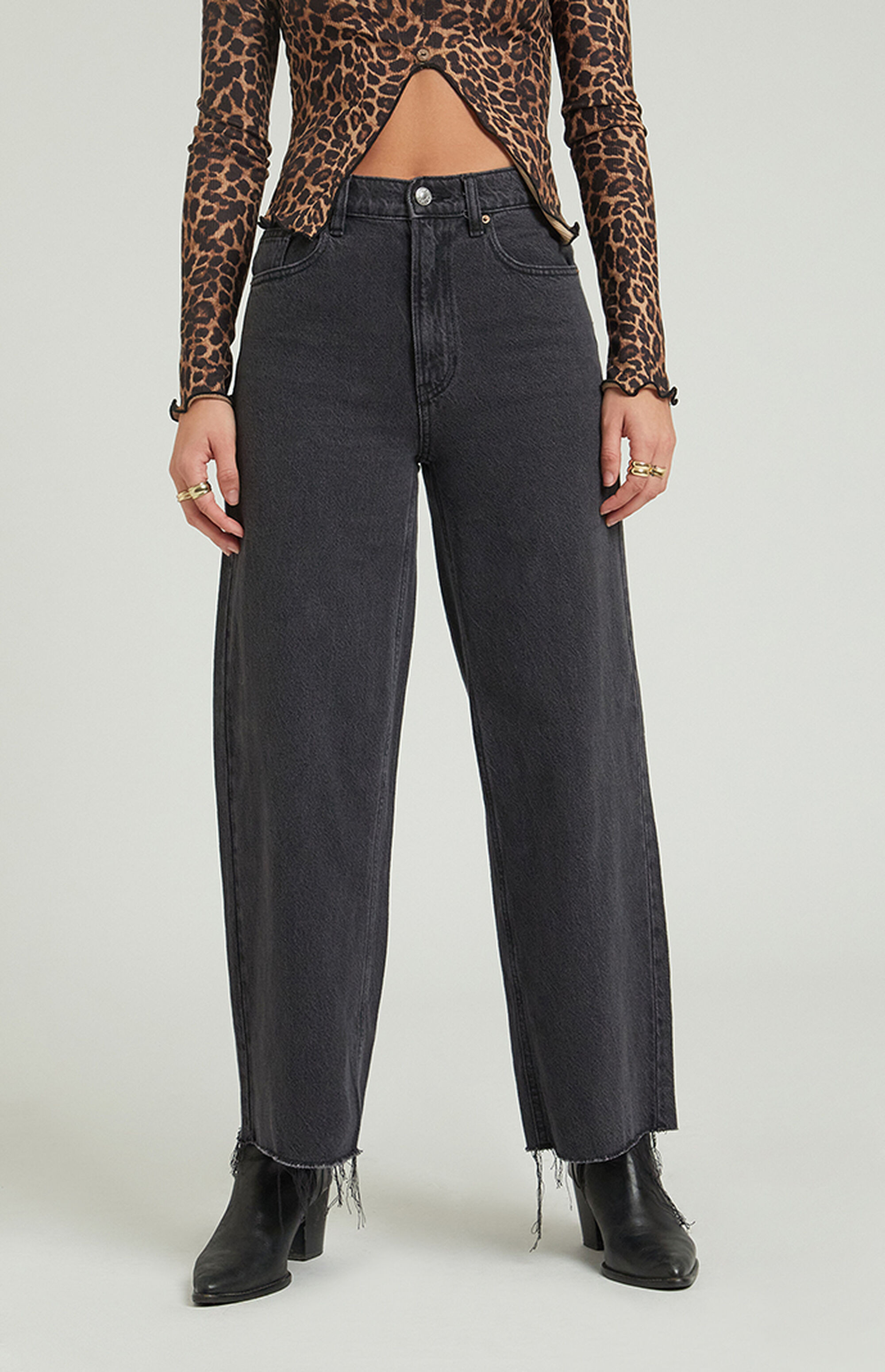 PacSun Nora Black Cropped Wide Leg Jeans | PacSun