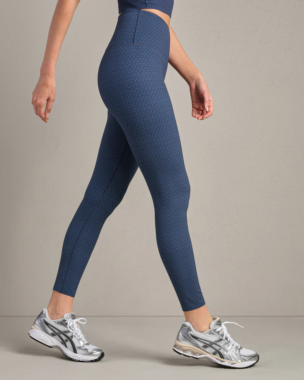 Revive™ 7/8 Legging | Rhone