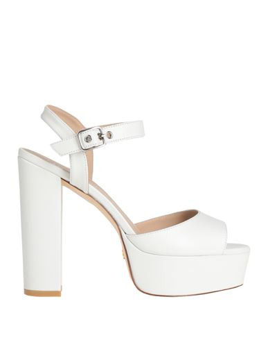 Stuart Weitzman Woman Sandals White Size 8 Soft Leather | YOOX (US)