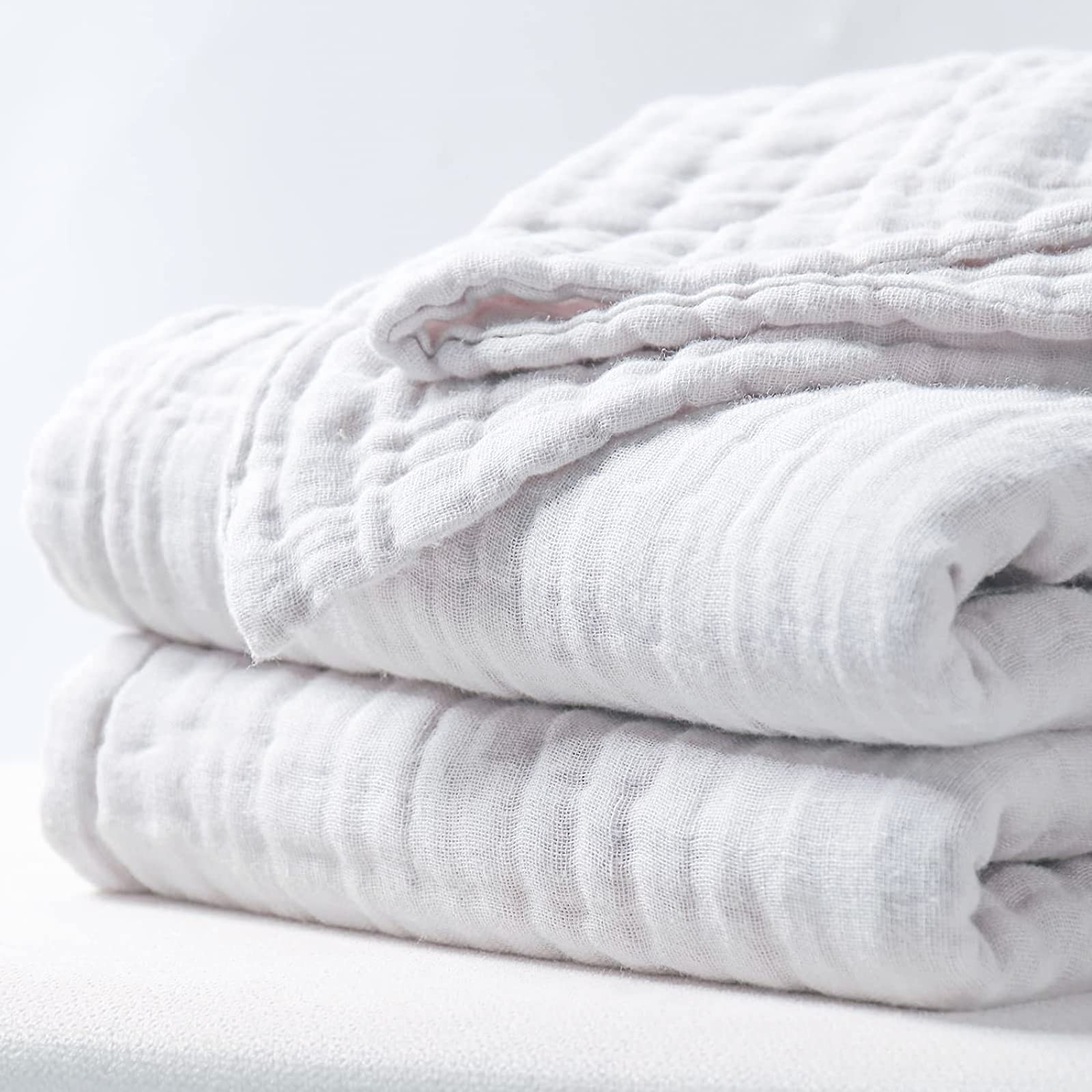 LIFEIN Cotton Muslin Blankets- White Fall Throw Blankets for Couch Bed Adults & Baby，6-Layer Cotton  | Amazon (US)