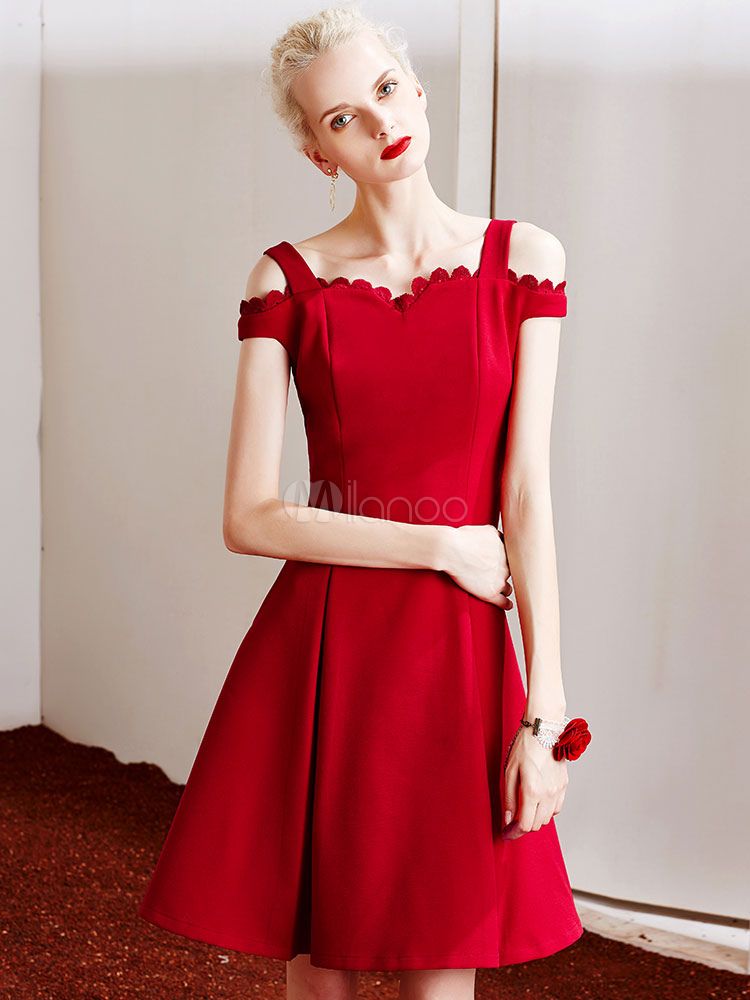 Red Vintage Dress Women's Strap Off-the-shoulder Skater Dress | Milanoo