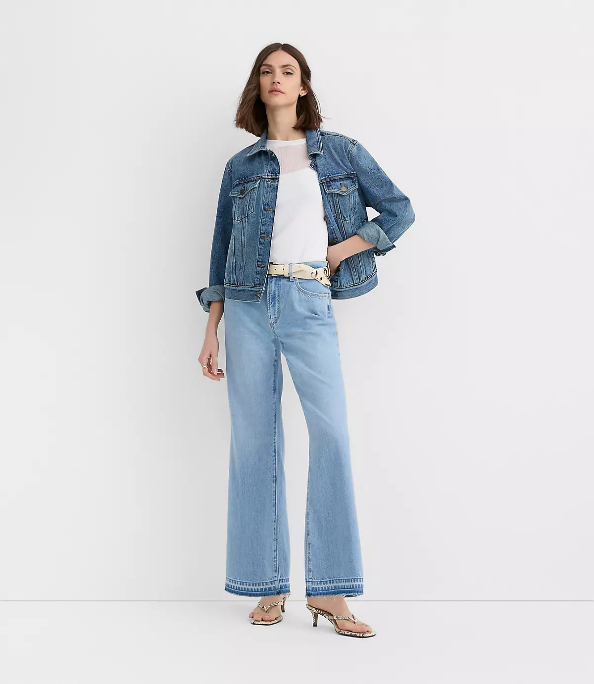Rivete Tall Unpicked Mid Rise Wide Leg Jeans in Vintage Light Wash | LOFT