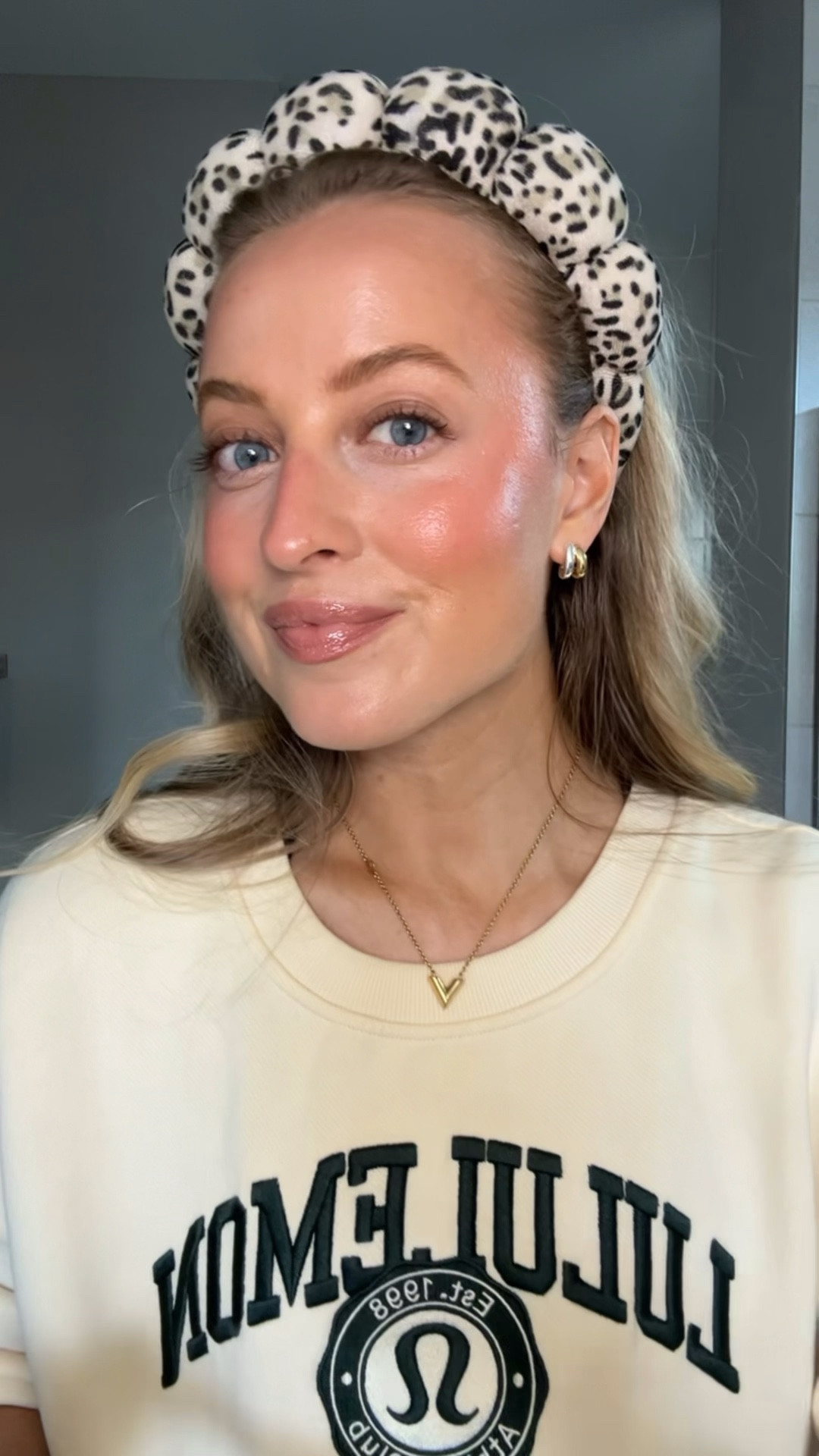 makeup of the day!! my skin tint (not shown), bronzer, & eyeshadow are arbonne!

#LTKBeauty