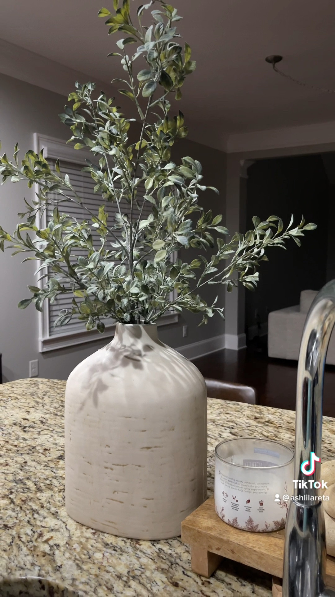 Home Decor on a budget | Target x Hobby Lobby but I linked some stems from Amazon as well! I can wait to share more Home items  #homedecor #Targethome #hobbylobby #vase 

#LTKunder50 #LTKsalealert #LTKhome