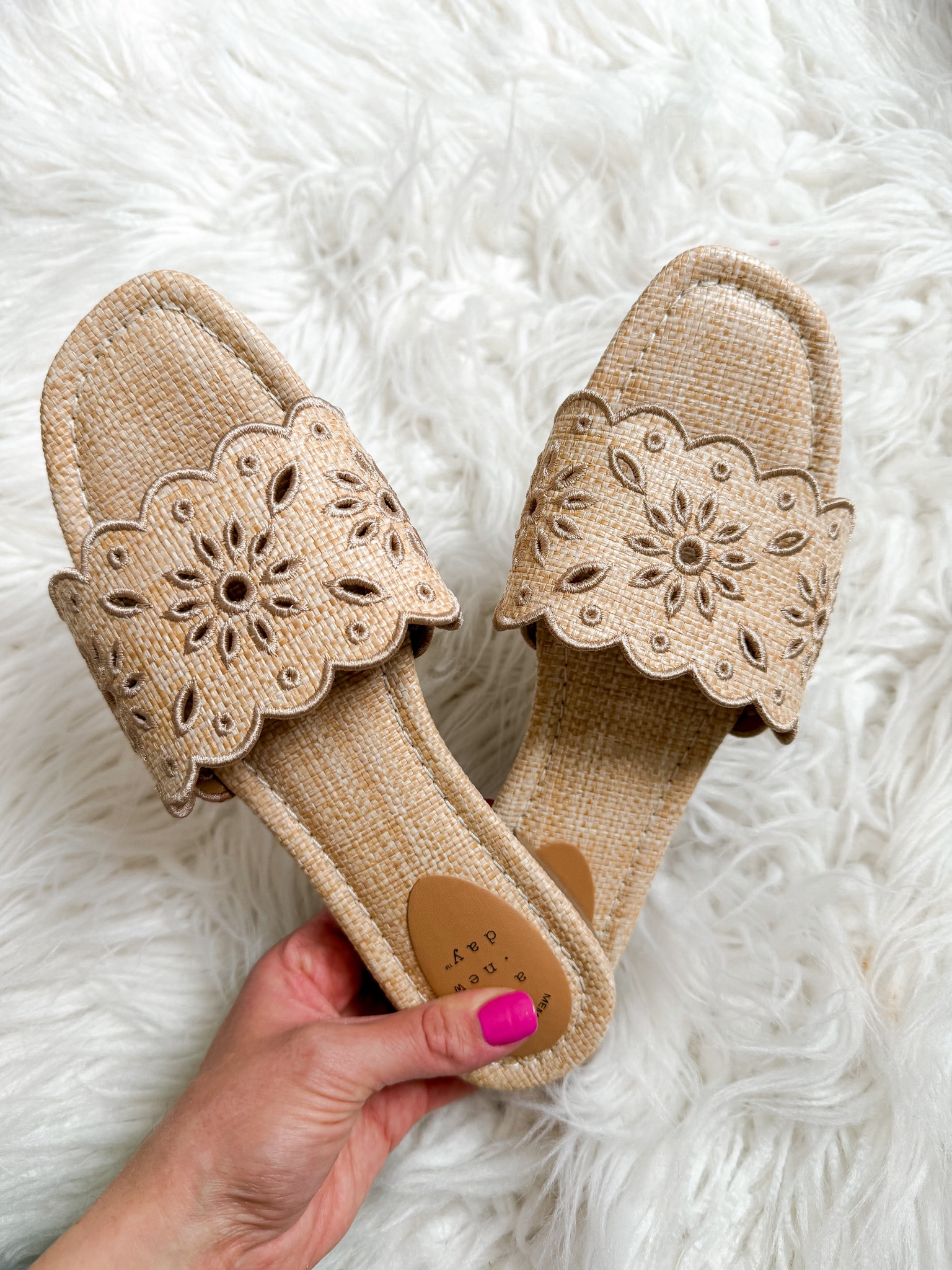 Target sandals 20% off

#LTKSaleAlert