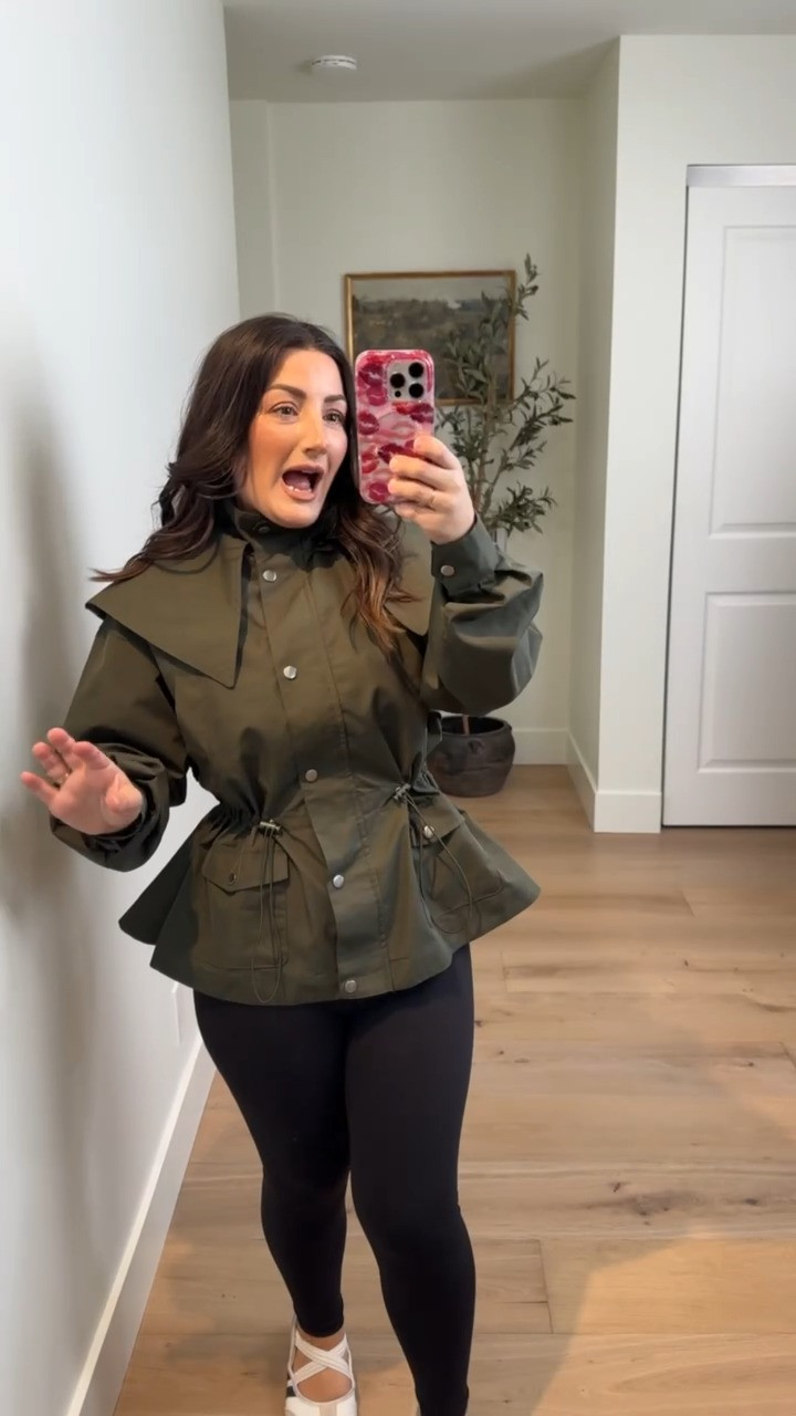 Viral @walmart jacket!! Selling out!! 

I'm in a xs 
Top size medium 
Leggings size small petite 

5'0" 135lbs 

 

 #LTKootd #LTKSaleAlert #LTKPetite