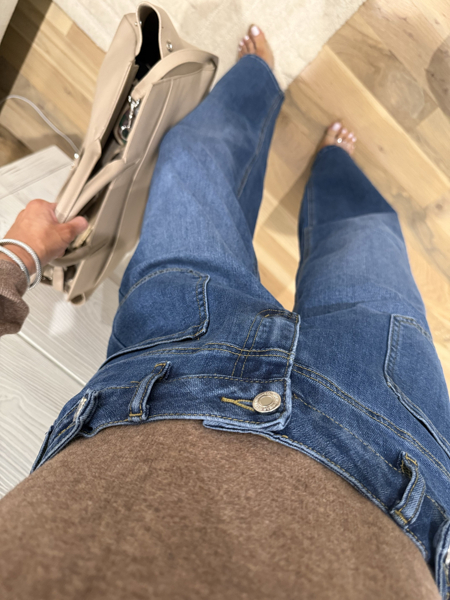 Amazon jeans that look so $$ 

#LTKFindsUnder50 #LTKFindsUnder100