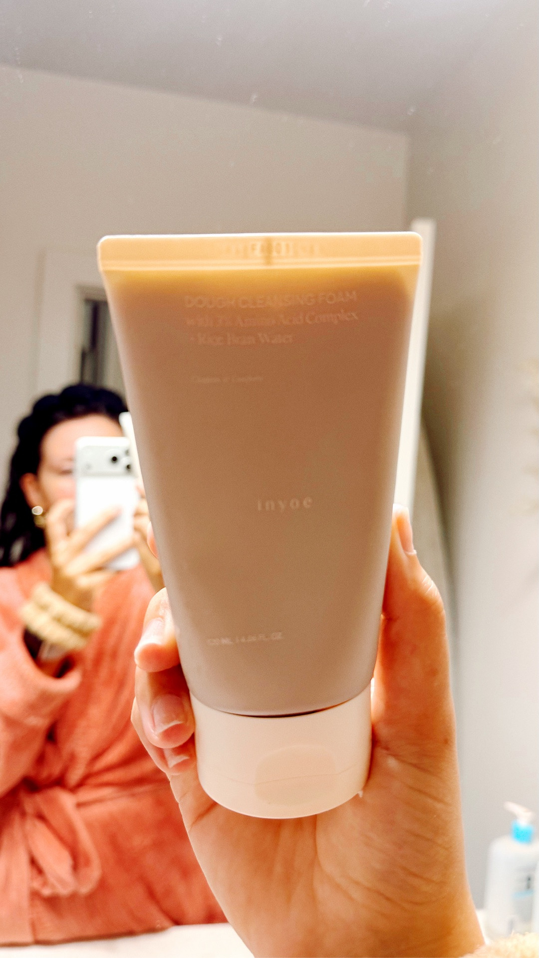 Thankfully I have this cleanser to keep me together 🫧 🤎

#LTKootd #LTKmorningroutine #LTKvlog