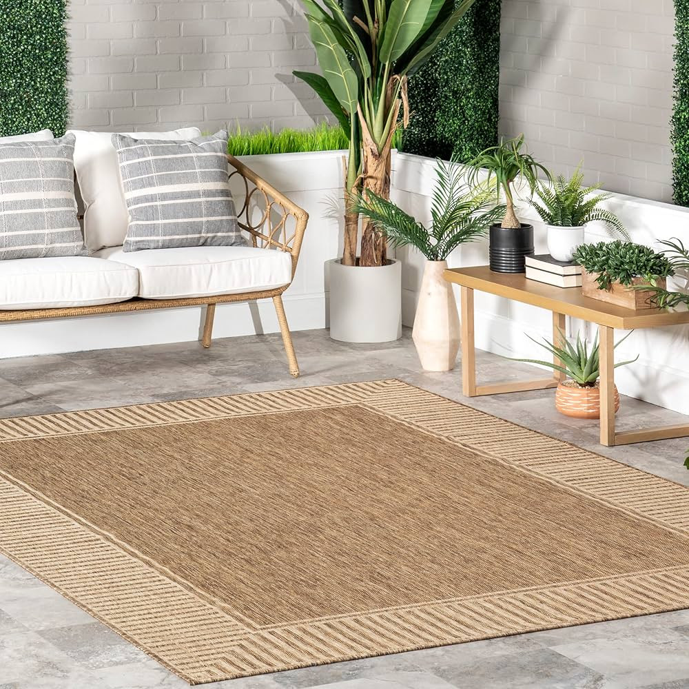 nuLOOM Asha Simple Border Indoor/Outdoor Area Rug, 3' 6" x 5', Light Brown | Amazon (US)
