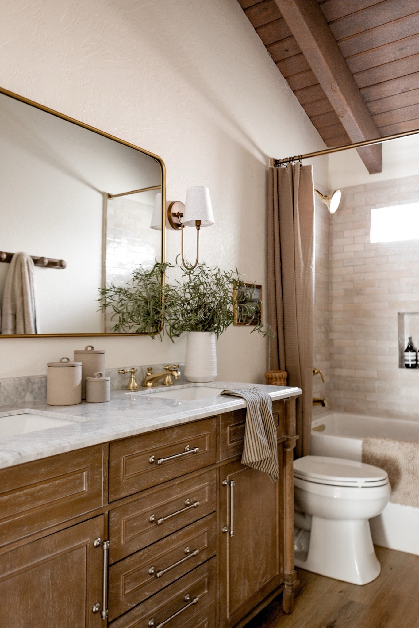 Bathroom decor 🛁

#guestbath #primarybath #vanity #mirror #shower 

#LTKsalealert #LTKstyletip #LTKhome