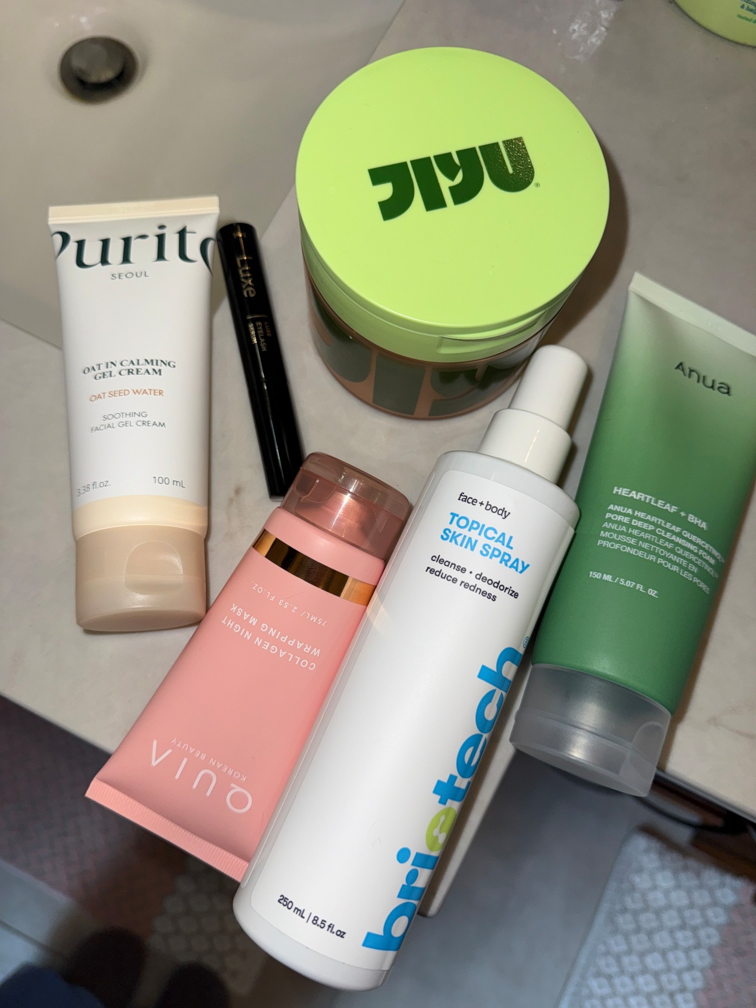 Amazon skincare haul 🫶🏼

Trying all of these for the FIRST time, so we’ll see what actually makes it into a repurchase 👀

#LTKBeauty #LTKTravel #LTKdayinmylife