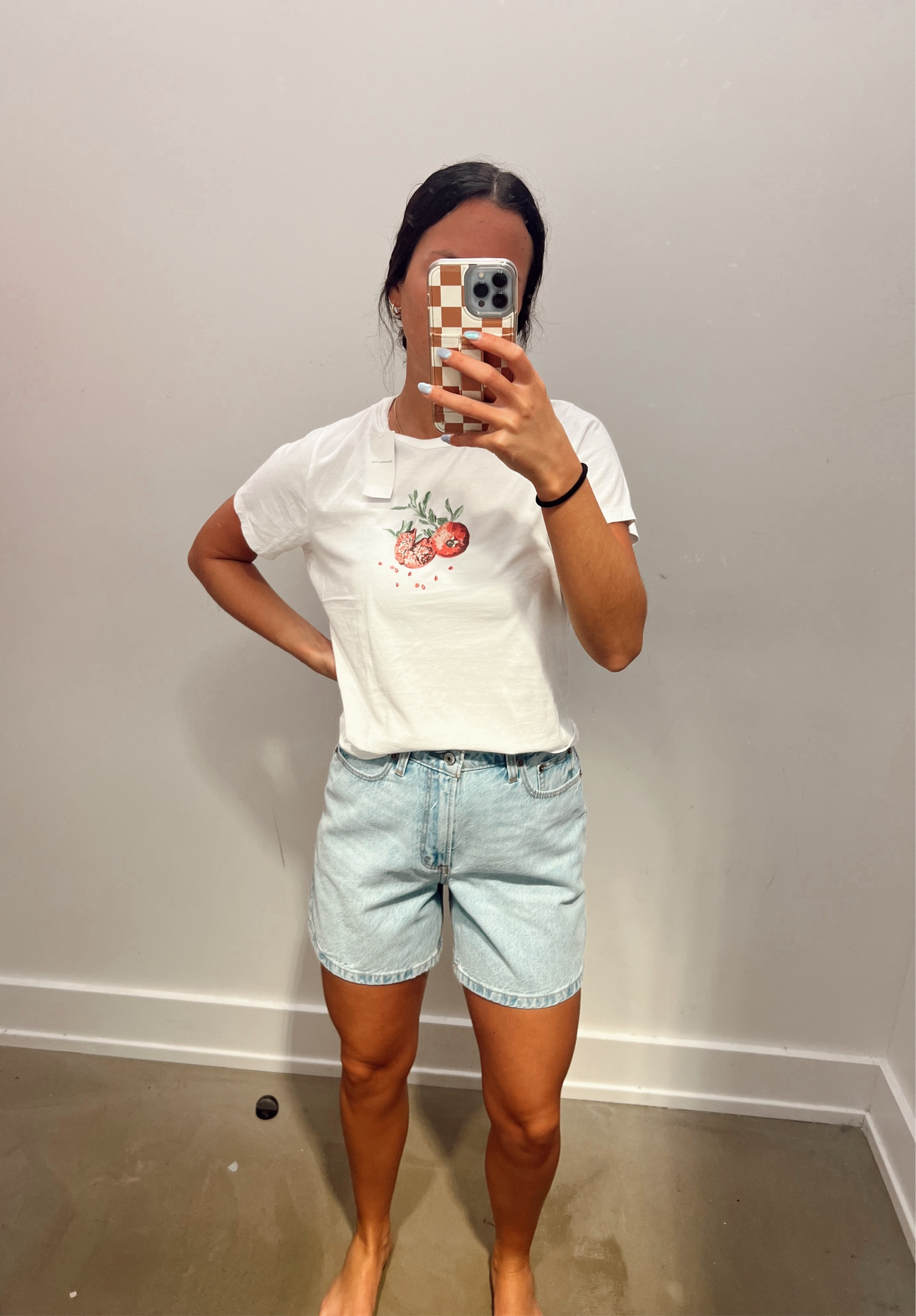 it’s giving summer 🐚💭🧺