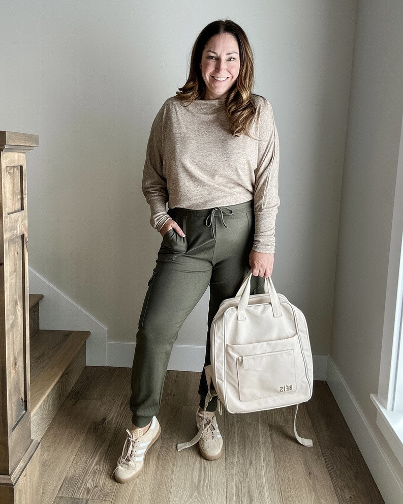 Fall Travel Outfit with Gibsonlook ponte joggers and super soft top
· Runs true to size, wearing large in joggers and top 
· use code RYANNE10 for 10% off 

#LTKMidsize #LTKSaleAlert #LTKTravel
