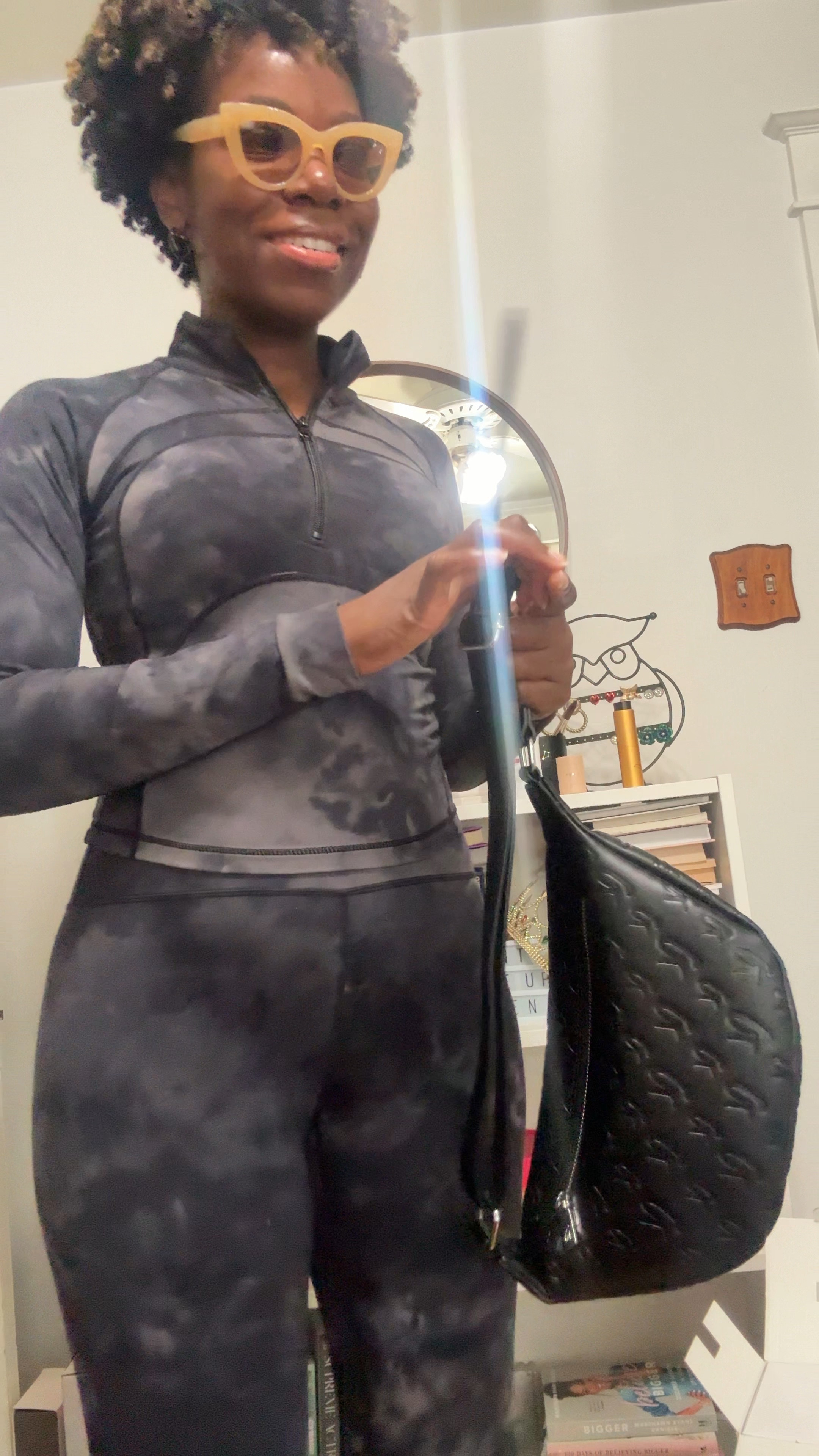 One thing about me—I’ll always look cute in a workout set! Loving this Fall/Winter set in smoke. 

#LTKFit #FallFashion #WorkoutStyle #AthleisureGoals 

#LTKSeasonal #LTKActive #LTKFitness