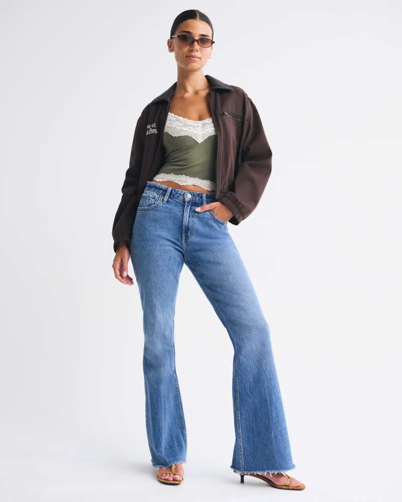 Curve Love Mid Rise Bootcut Jean | Abercrombie & Fitch (US)