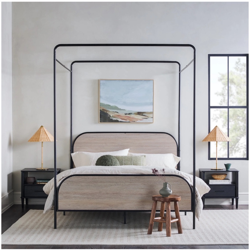 The shape of this bed is so fun!

#LTKstyletip #LTKhome