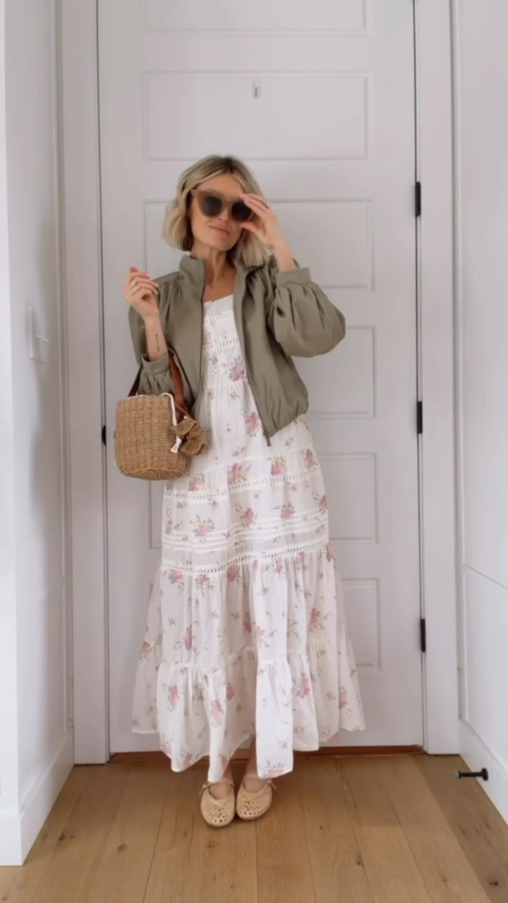 Loving this white floral dress! I recently wore this in our newborn family photos! Such an easy dress to throw on in the spring & layer a jacket over if it’s still a little chilly! Wearing S in jacket & XS in dress!

Loverly Grey, Target, spring dress, spring outfit, spring jacket, ballet flats, straw bag 

#LTKSeasonal