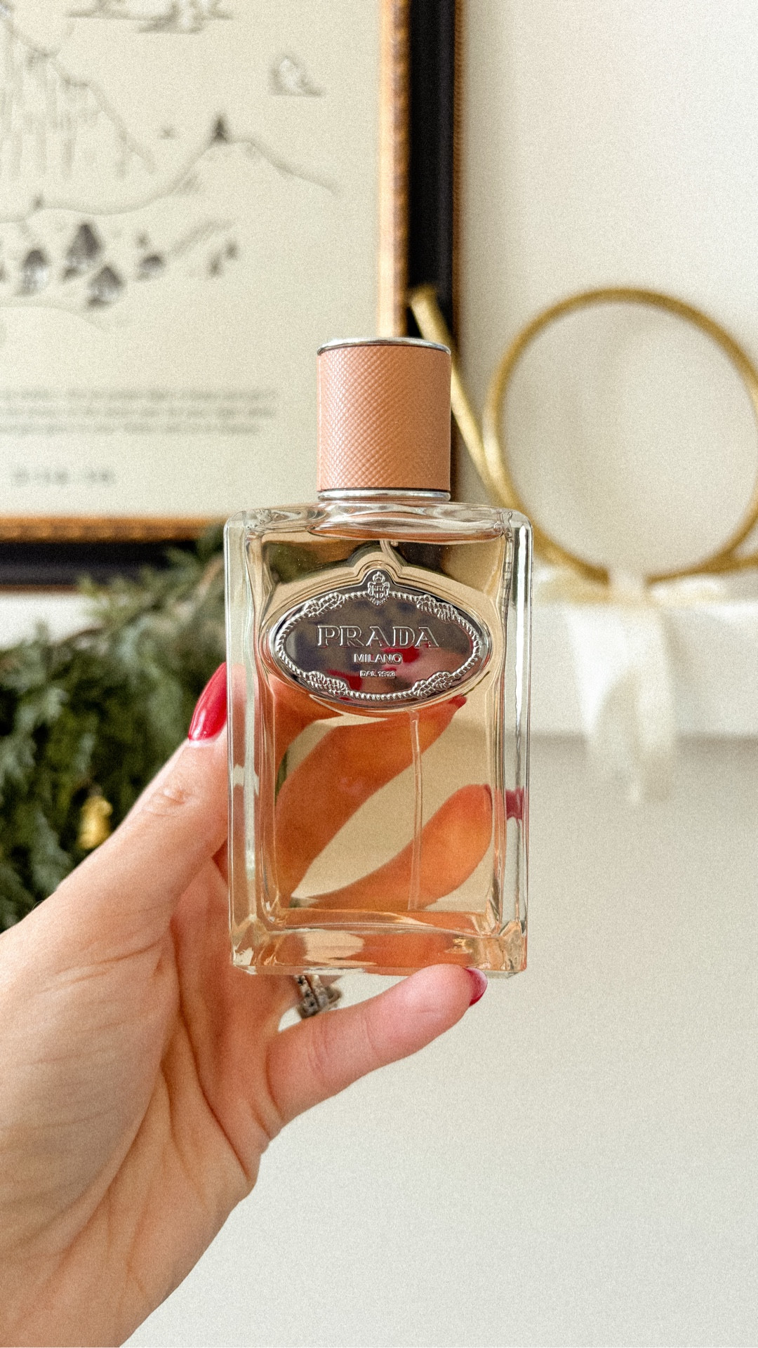 If you move clean, warm fragrances, this one’s for you ✨

#LTKGiftGuide #LTKHoliday #LTKBeauty