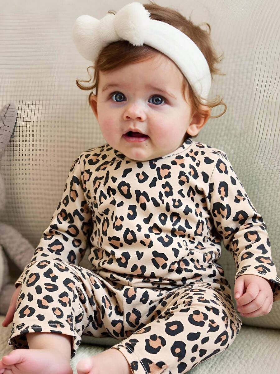 Cozy Pixies 2pcs Baby Girl Leopard Pattern Knitted Soft Round Neck Long Sleeve Sweater And Wide L... | SHEIN
