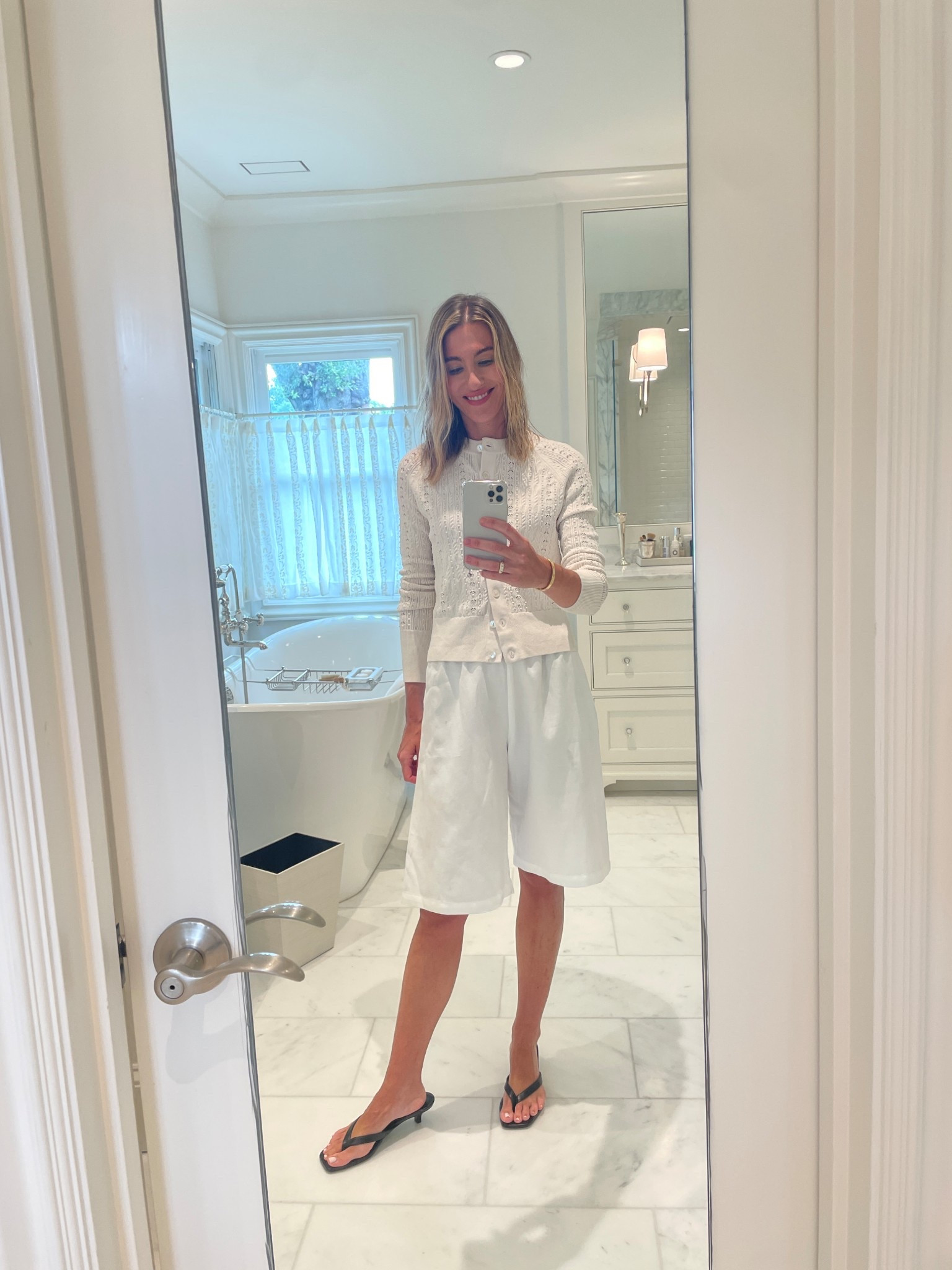 Bermudas for the summer ! 

#LTKSeasonal #LTKStyleTip #LTKSummerEdit
