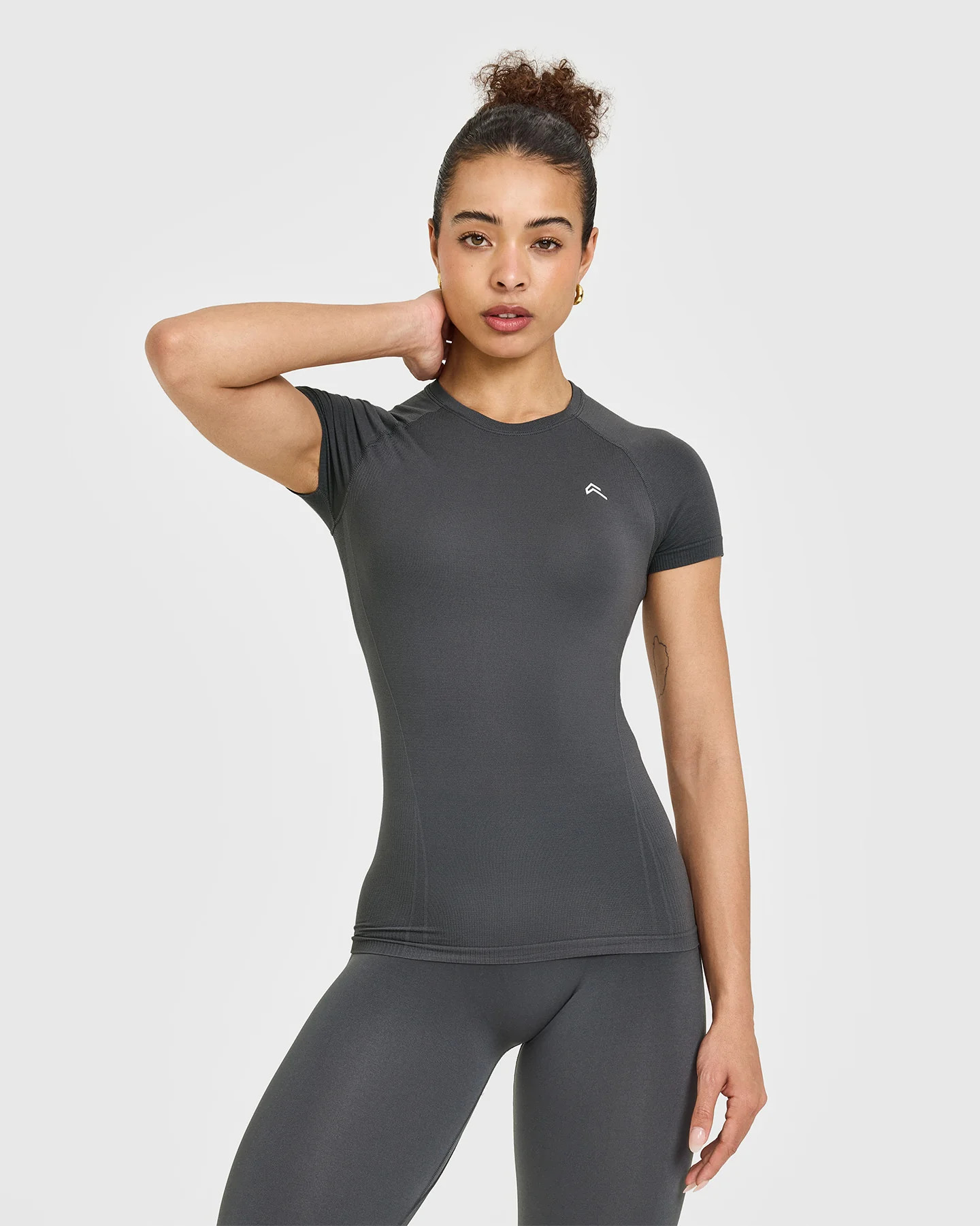 Go To Seamless Fitted Top | Coal | Oner Active (UK / US)