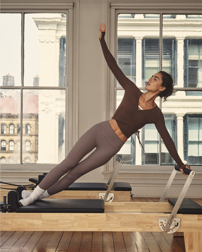 YPB On The Go Mockneck | Abercrombie & Fitch (US)