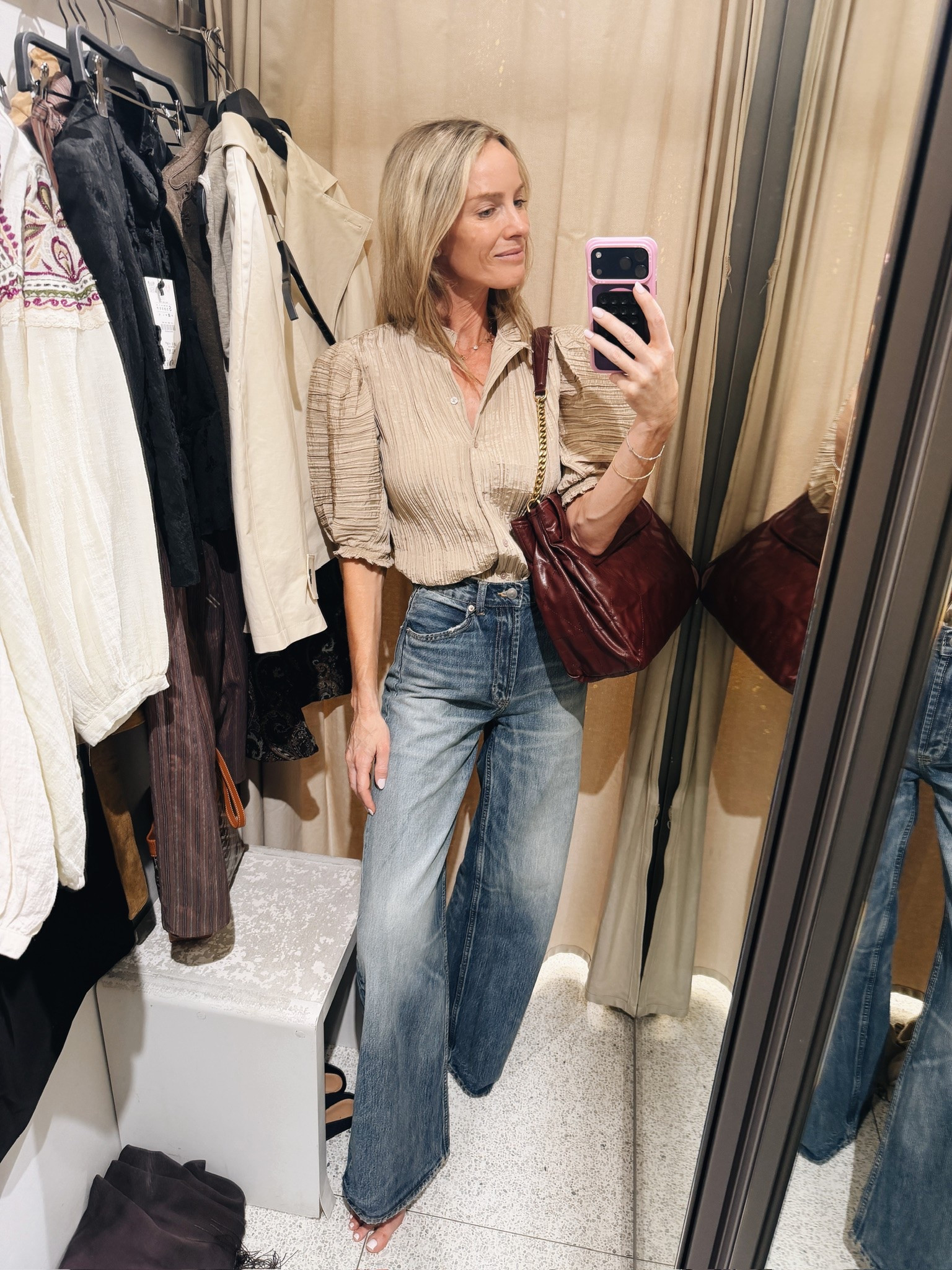 These Zara jeans feel like Mother! True to size, wearing a size 2 in the jeans and a small in the top.