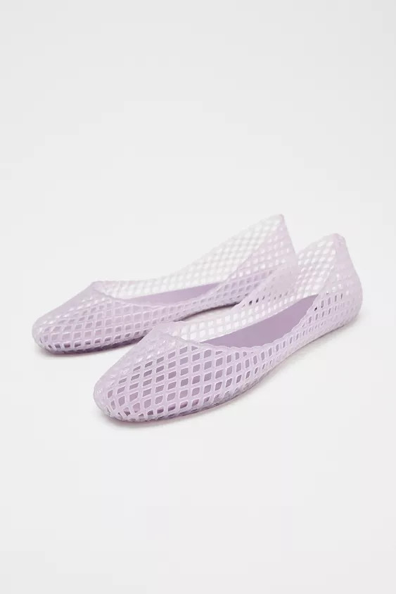Flat jelly ballet shoes with a transparent woven upper. Rounded toe. Sole height: 0.4 inches (1 c... | Zara US