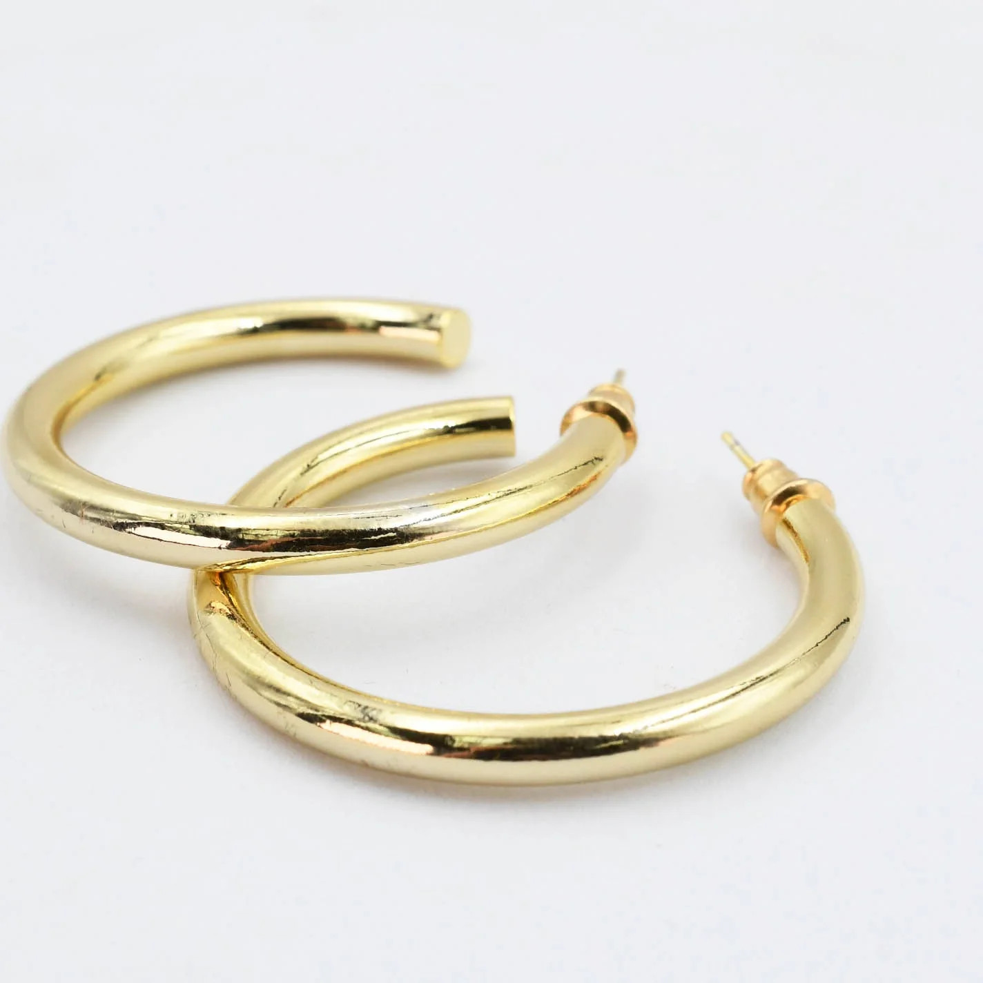 Jenny Hoop Earring Small | BuddyLove