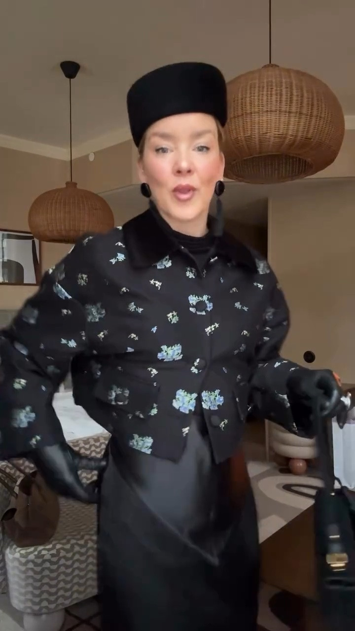 new outfit check from #cphfw my look for @baumundpferdgarten ✨ 

#copenhagenfashionweek #baumfamily #styleinspo