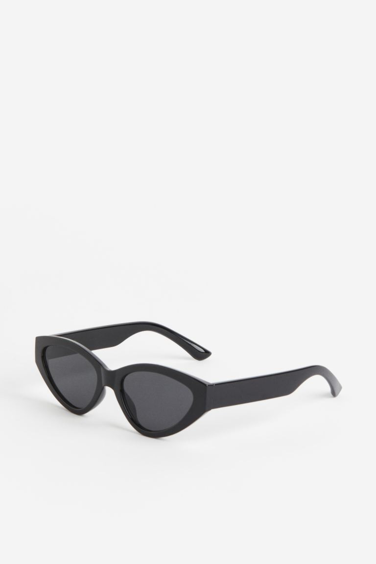 Cat Eye Sunglasses | H&M (US + CA)