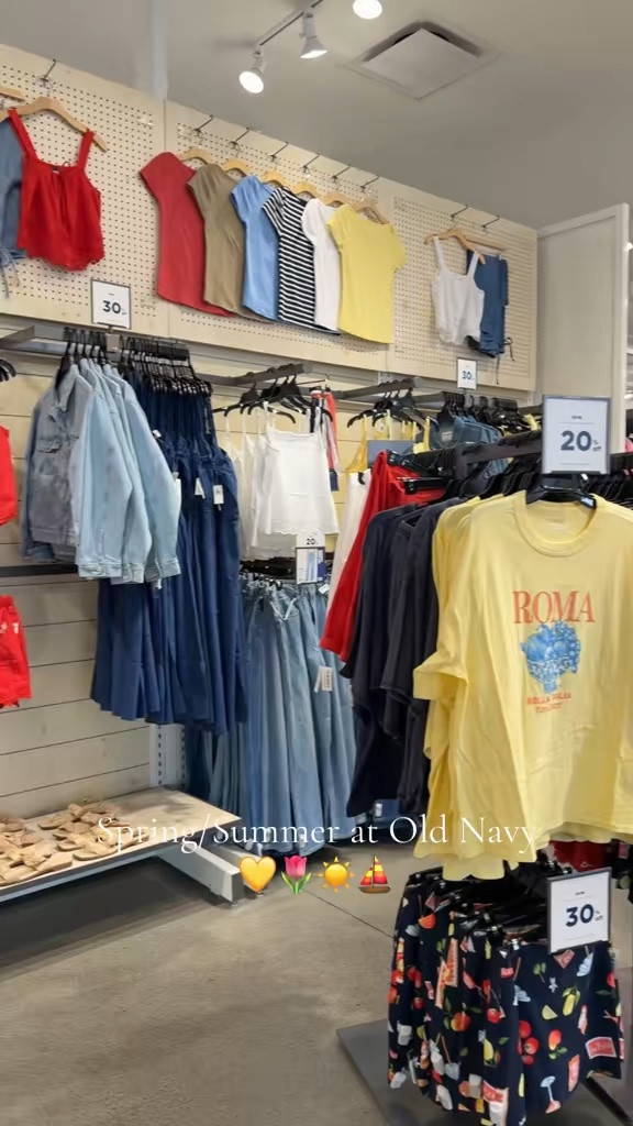 Spring/summer at old navy 💛

#LTKdayinmylife #LTKgrwm #LTKSeasonal