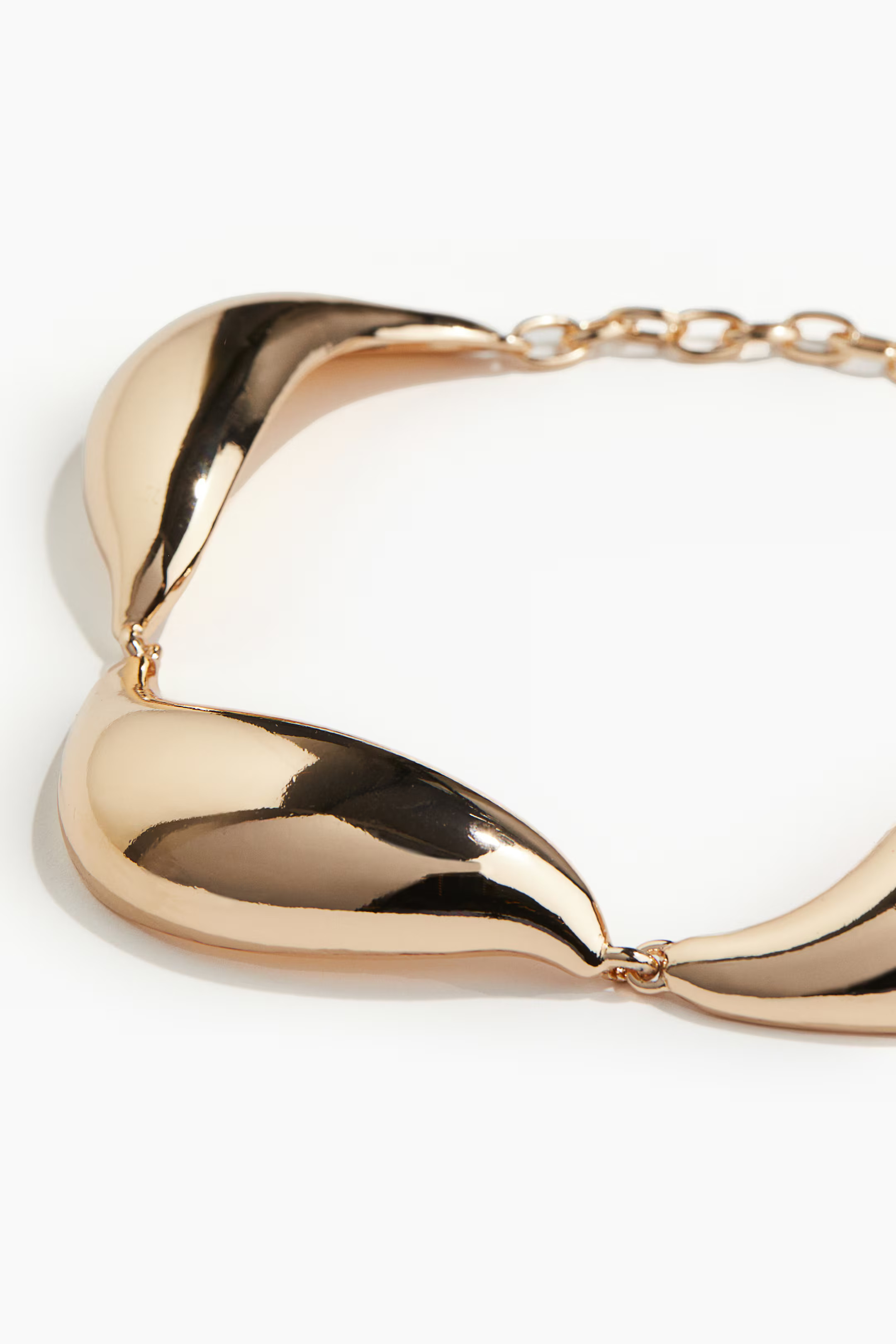 Halskette mit asymmetrischen Schmuckelementen - Goldfarben - Ladies | H&M AT | H&M (DE, AT, CH, NL, FI)