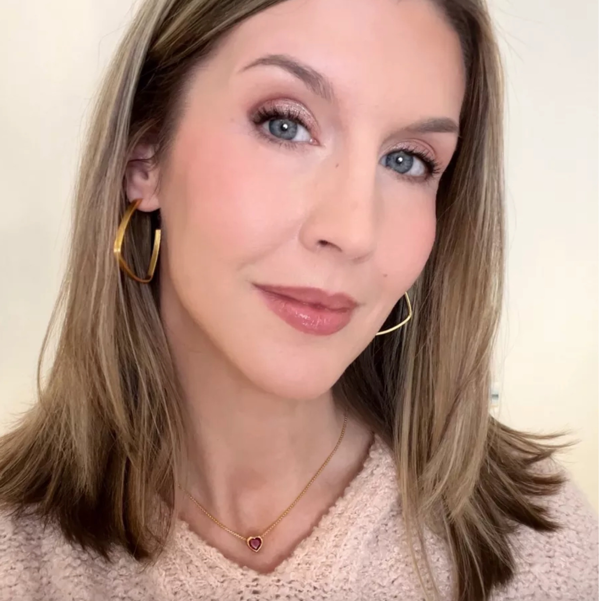 Dean Davison new jewelry!! 

Dean Davison jewelry - summer jewelry - favorite earrings - summer accessories - quality jewelry

#LTKstyletip #LTKSeasonal