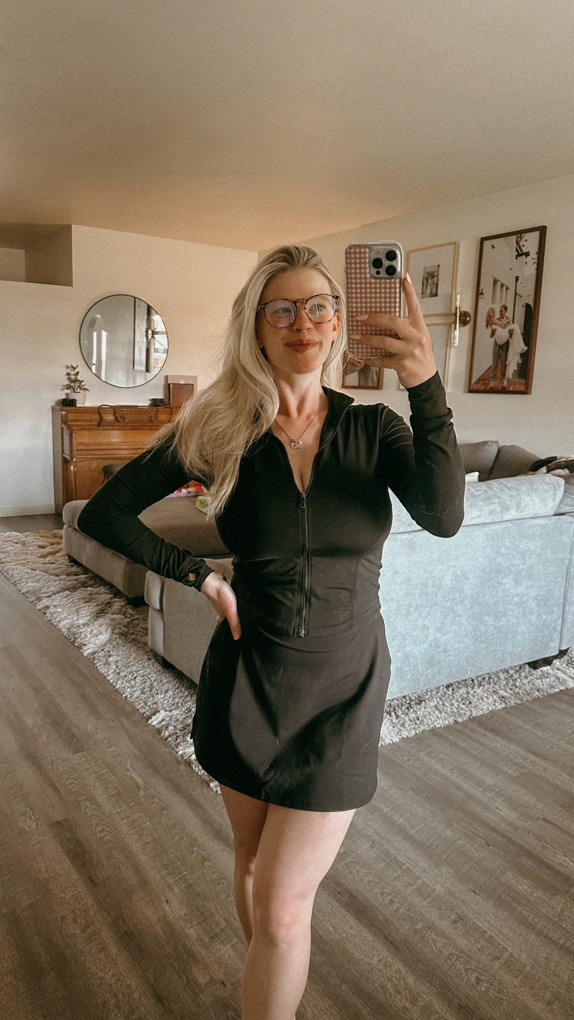 the fit of the day 🖤

#LTKstorytime #LTKSeasonal #LTKBeauty