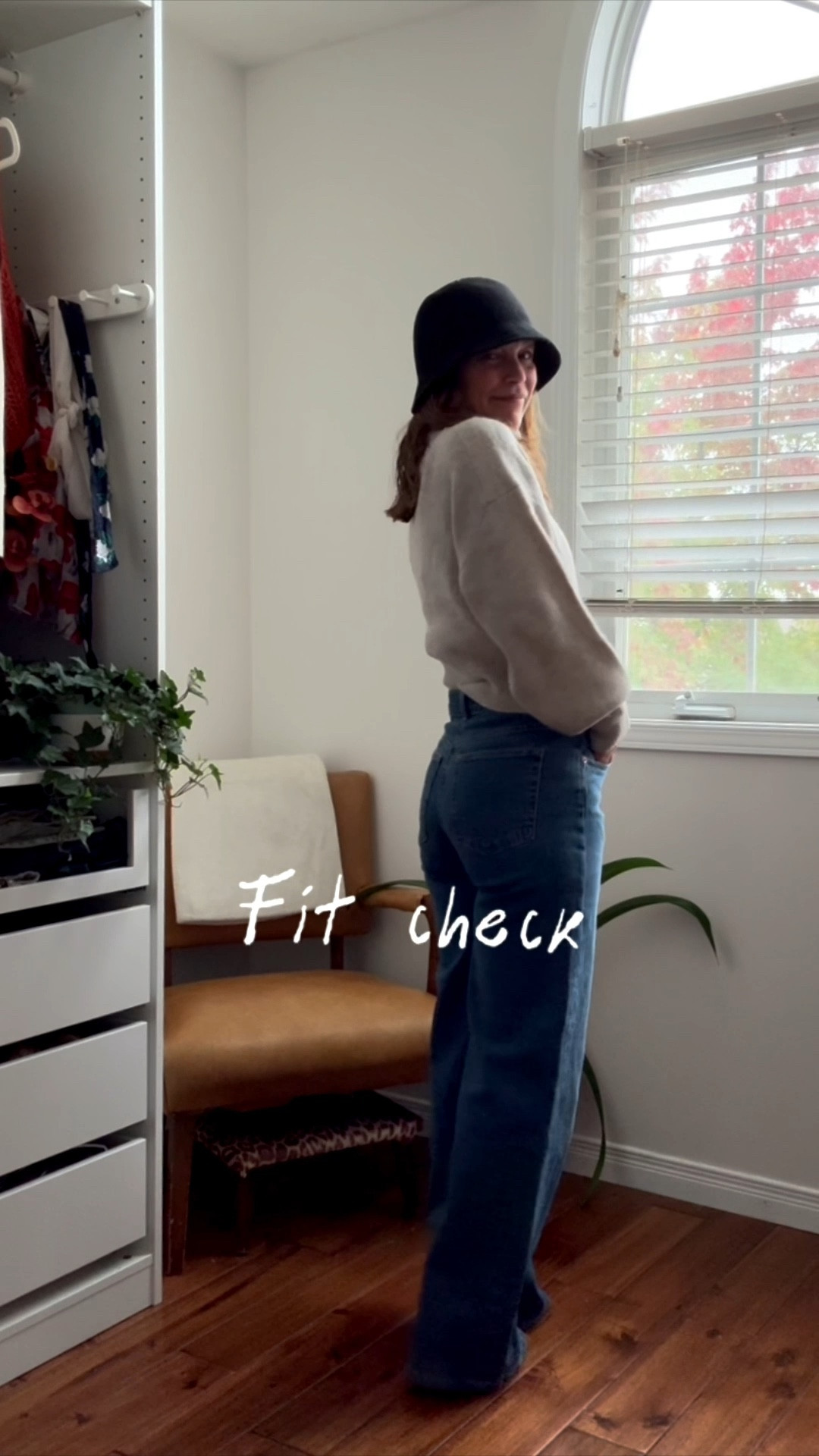 Fall staples worth living in 🍂 Cozy knit + wide-leg denim = effortless chic 🤎 Tap to shop the look! 👇


#FallFashionReel #OutfitInspo #Over40StyleInspo #TimelessFashion #ChicStyleGuide #EffortlessOutfits #FallLookbook #StyleReel #ClassicOutfit #EverydayStyle 

#LTKcanada #LTKfall #LTKover50style