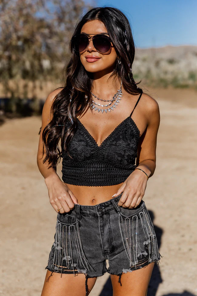 Free My Soul Black Cropped Crochet Tank | Pink Lily