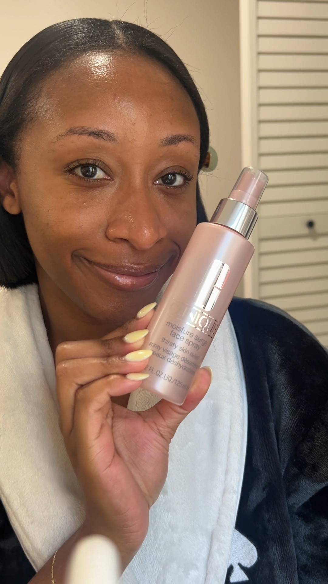 From morning meetings to post workout moments, my days don't slow down and neither does my skincare.
Clinique's Moisture Surge Face Spray is my go to for an oil free, fragrance free refresh that hydrates, soothes, and keeps me glow going all day.

(Skincare, facial spray, hydration, skin hydration)

#LTKBeauty