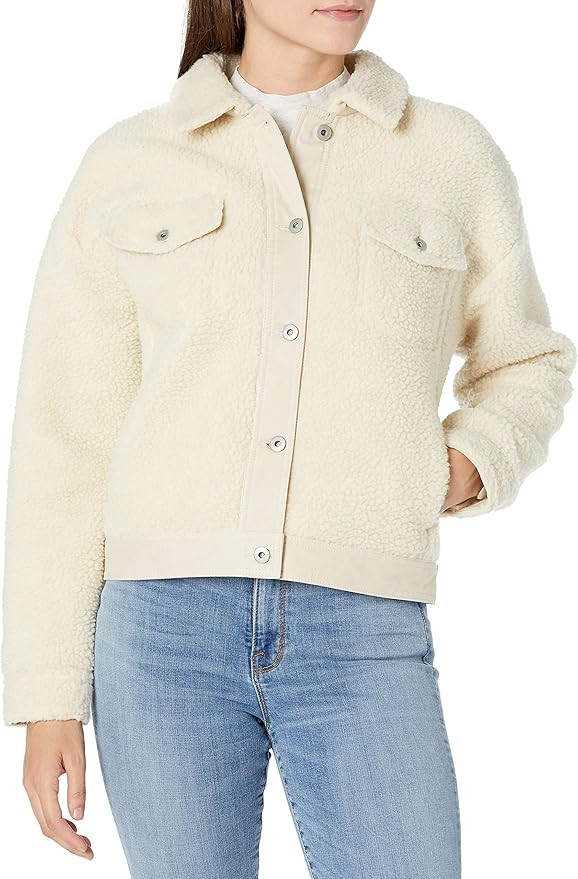 Goodthreads Women's Sherpa Relaxed Fit Long Sleeve Trucker Jacket | Amazon (US)