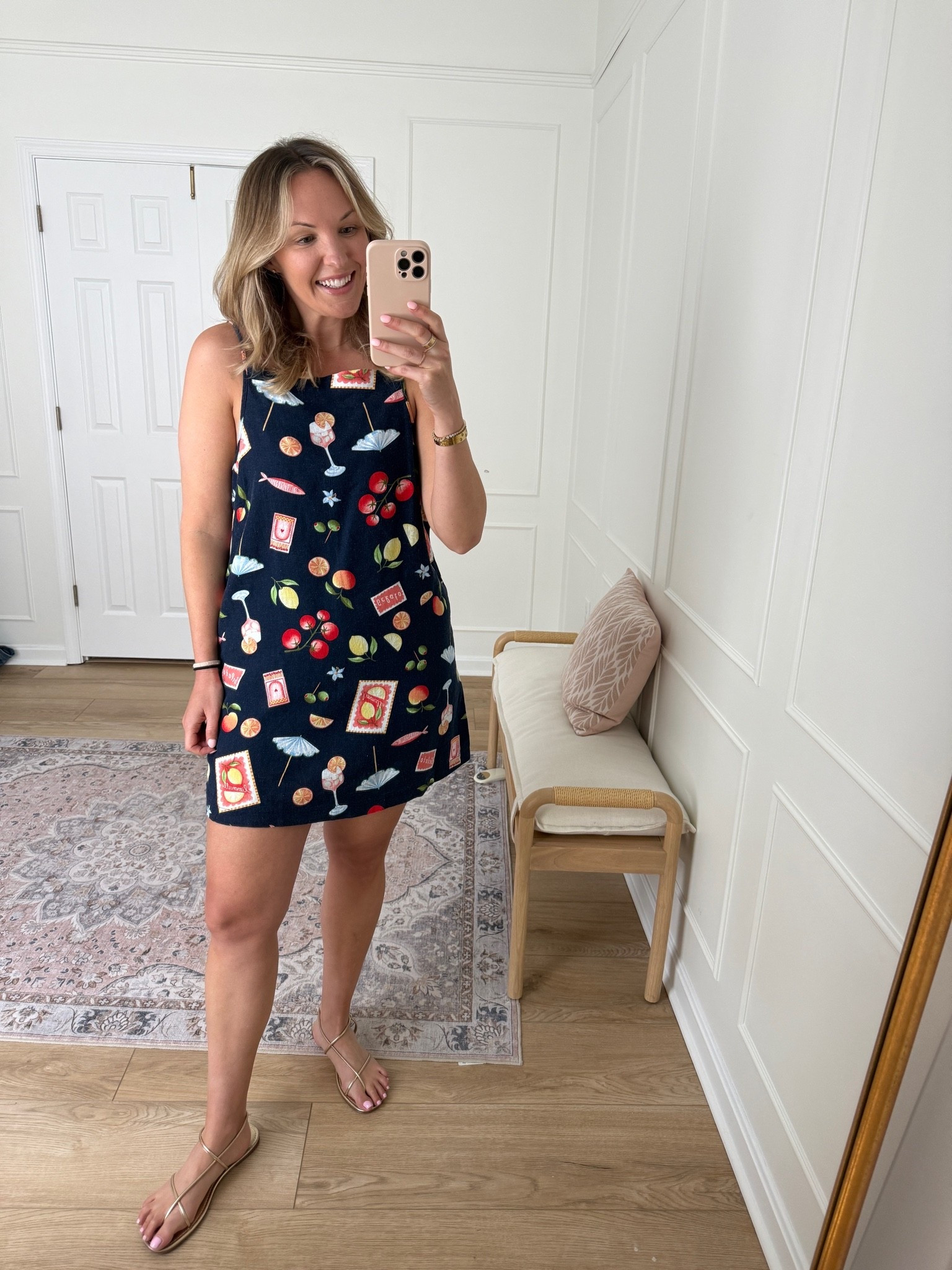 Summer dress with the cutest print! Vacation outfit - wearing a med