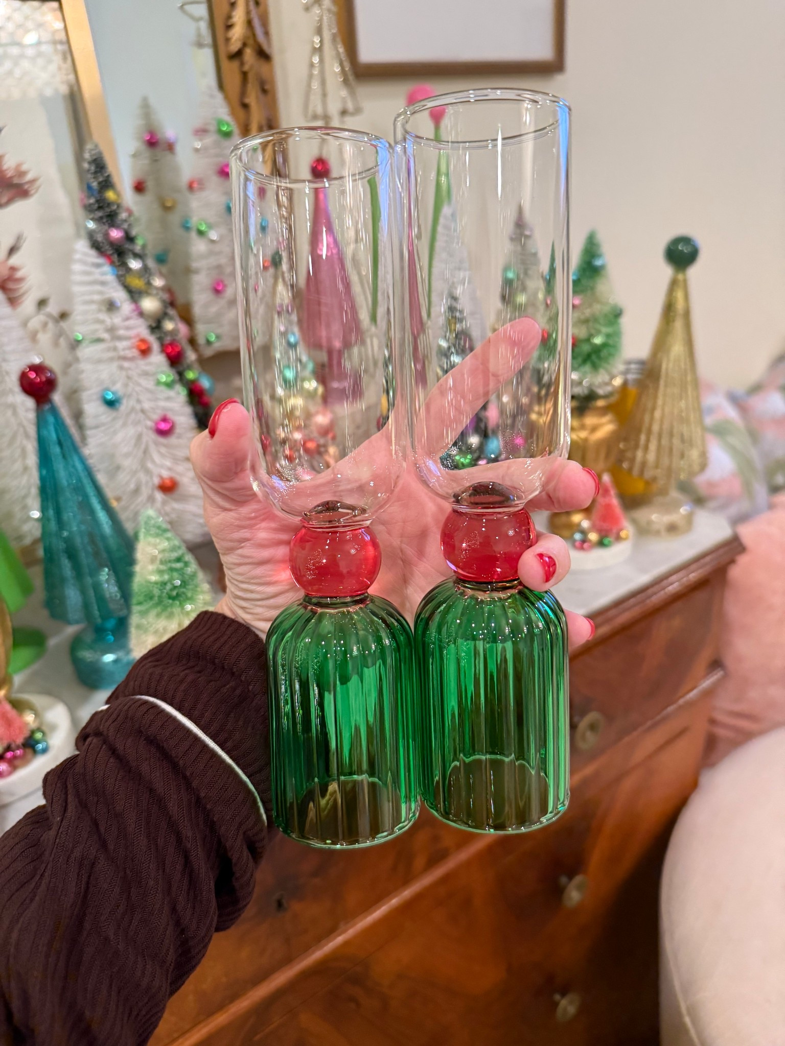 cutest champagne glasses!!!!

#LTKHoliday #LTKGiftGuide