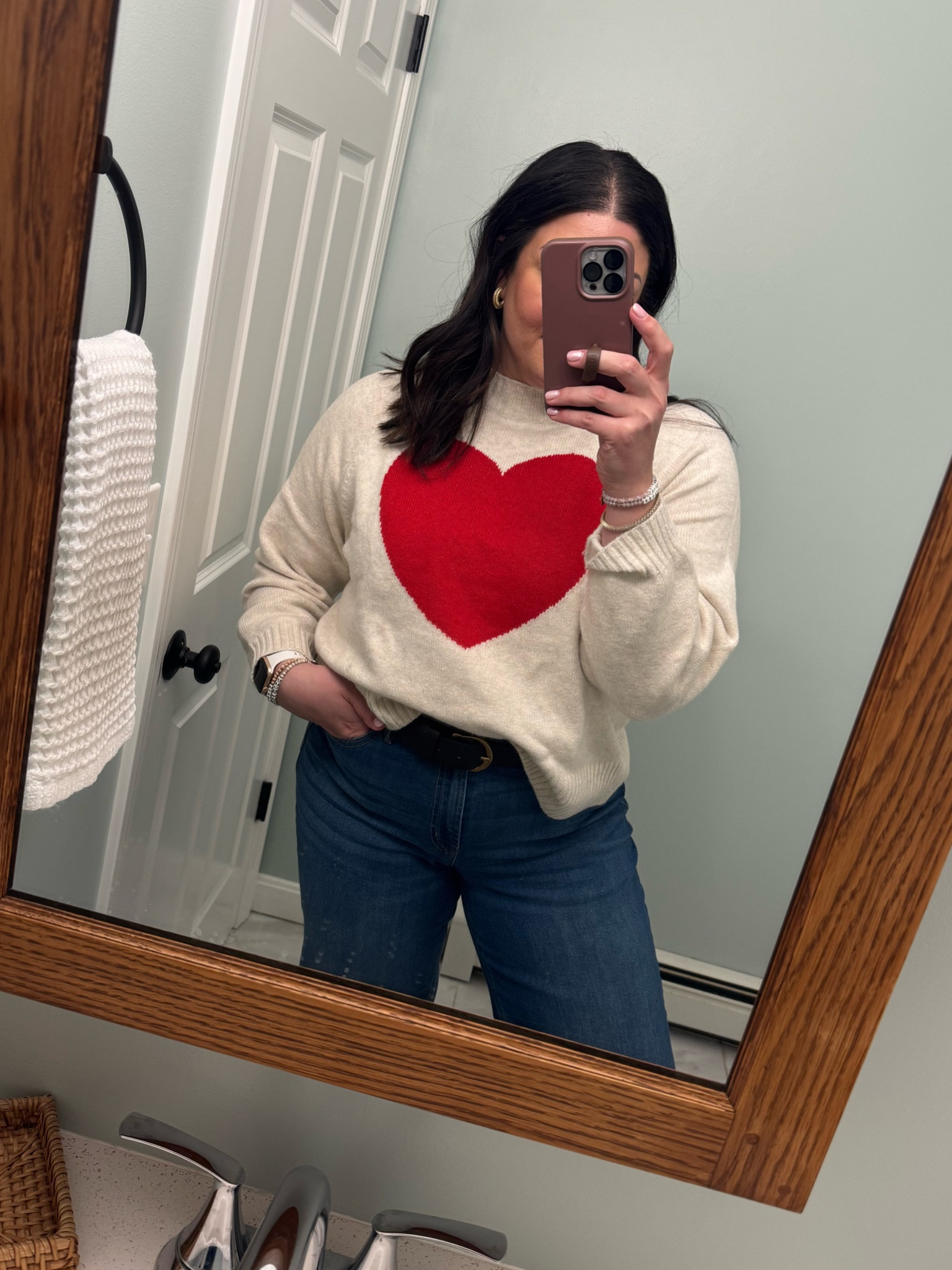 Obsessed with this cute heart sweater for Valentine’s Day! 

Midsize Valentine’s Day outfit, mom outfit, easy outfit 

#LTKSeasonal #LTKFindsUnder50 #LTKMidsize