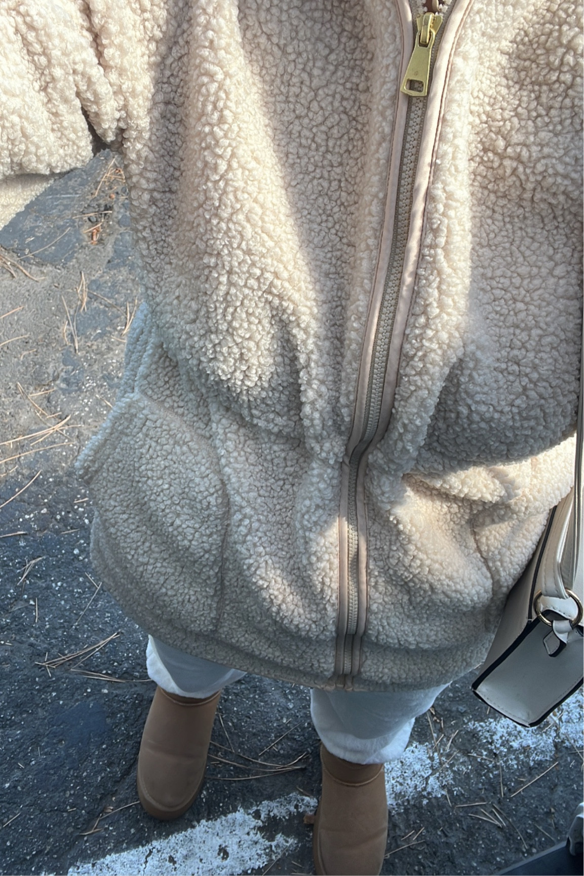 Fall in @Walmart 🍂 #walmart #walmartfashion #comfy #sweats #neutrals #ltkunder25

#LTKfindsunder50 #LTKSeasonal