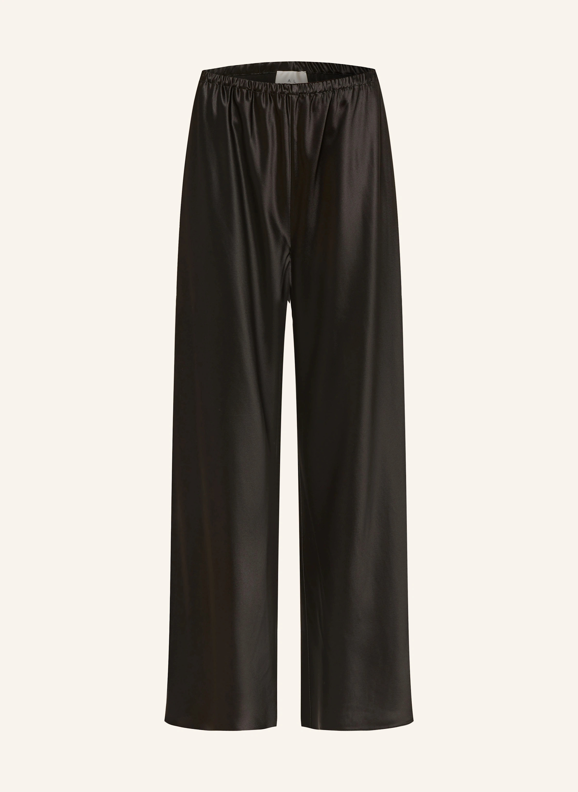 SCHWARZ | Breuninger (DACH)