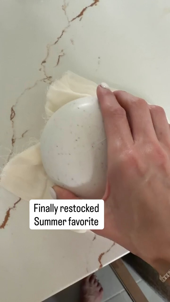 This bar has been such a game changer for summer skin. It helps smooth, leaves my skin feeling incredibly soft, and is so easy to use in the shower. One of those little upgrades that makes a big difference.

Body care, Summer beauty, Smooth skin routine, Shower essentials, Exfoliating bar, Self care favorites, Beauty finds, Soft skin tips, Everyday beauty, Body exfoliation, Summer essentials, Skincare routine, annabrstyle

#LTKgrwm #LTKselfcare #LTKBeauty