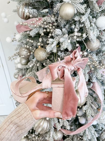 Bow heels on sale $28! 🎀 perfect to complete any holiday outfit✨

#LTKHoliday #LTKGiftGuide #LTKCyberweek