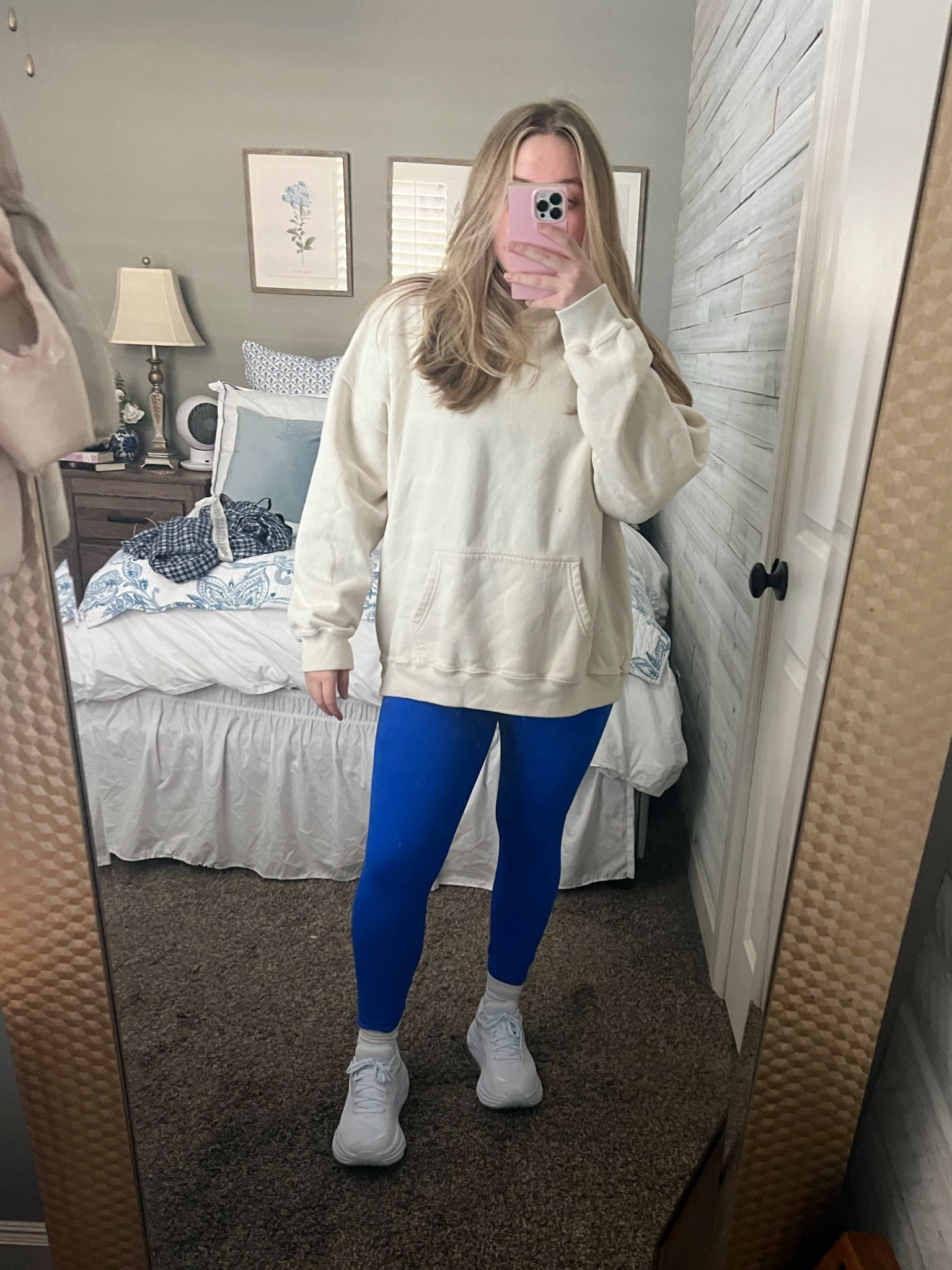 Lululemon Cerulean Blue👏🏻👏🏻 I’m so obsessed with this color, it’s STUNNING! 

#LTKFindsUnder100 #LTKFitness #LTKActive