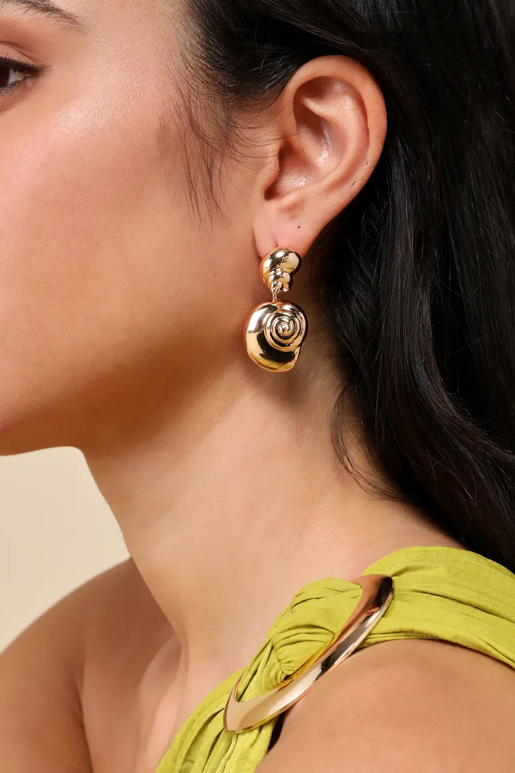Sea-ing Clearly Gold Nautilus Shell Drop Earrings | Lulus