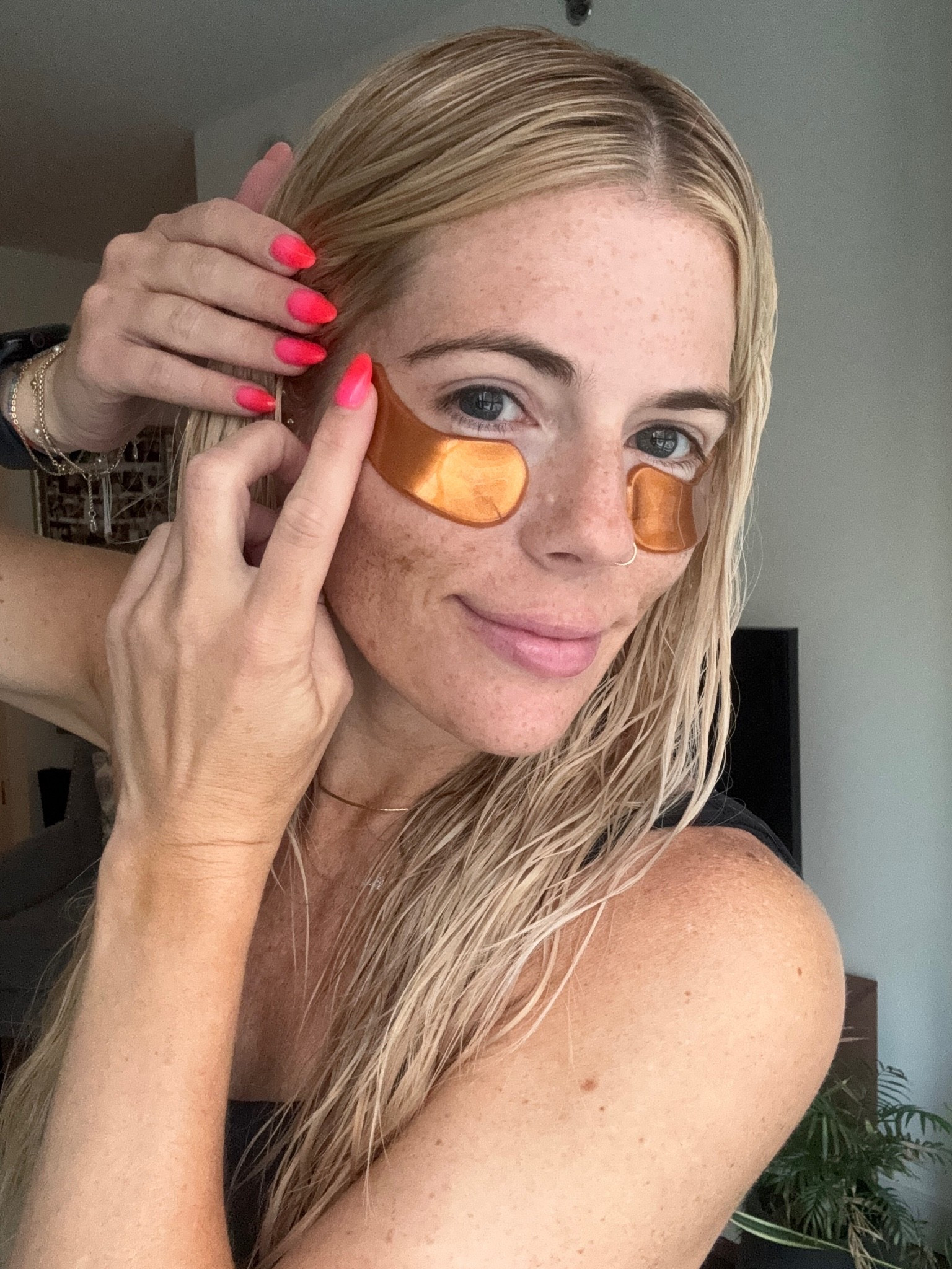 Eye patches that give you that fresh morning glow due to being caffeine infused.

#LTKmorningroutine #LTKselfcare